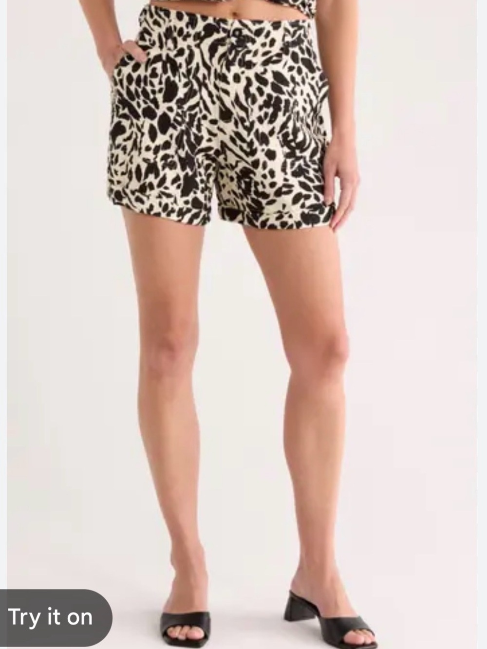 Black & Cream Print Women's Shorts by Sanctuary. NWT